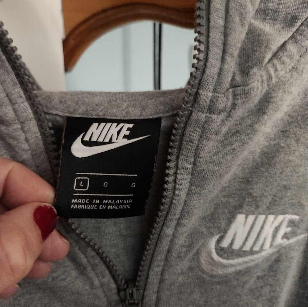 Nike Boys Gray Matching set Full-Zip Fleece Hoodie size Large and Joggers medium - Picture 5 of 5